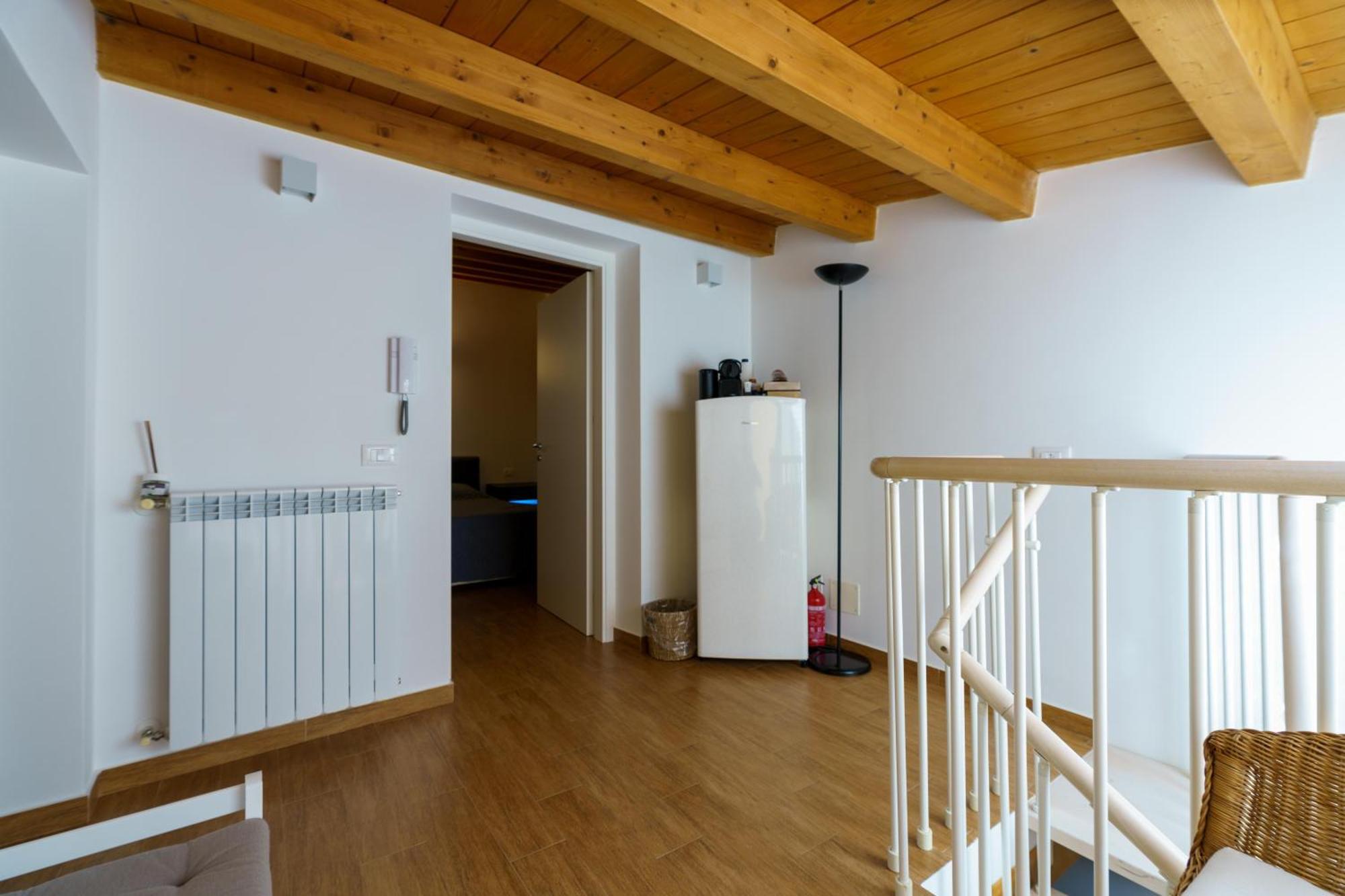 Maquedino Holiday Home & Terrace - Cozy Central Loft Palermo Exterior photo